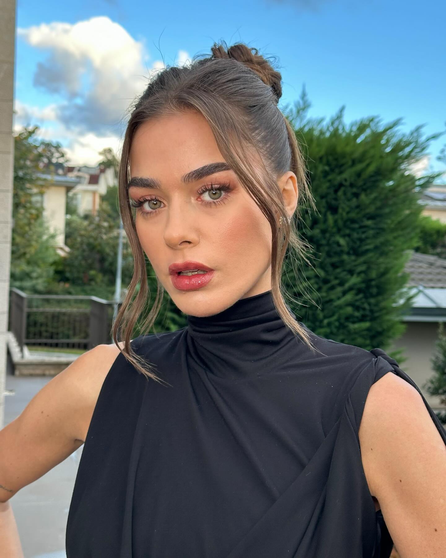 Su Burcu Yazgı Coşkun to Star Opposite Alperen Duymaz in Beklenen Mehdi Su Burcu Yazgı Coşkun to Star Opposite Alperen Duymaz in Beklenen Mehdi