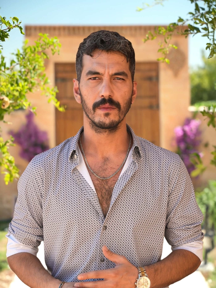 Main Cast of Halef: Characters and Their Stories