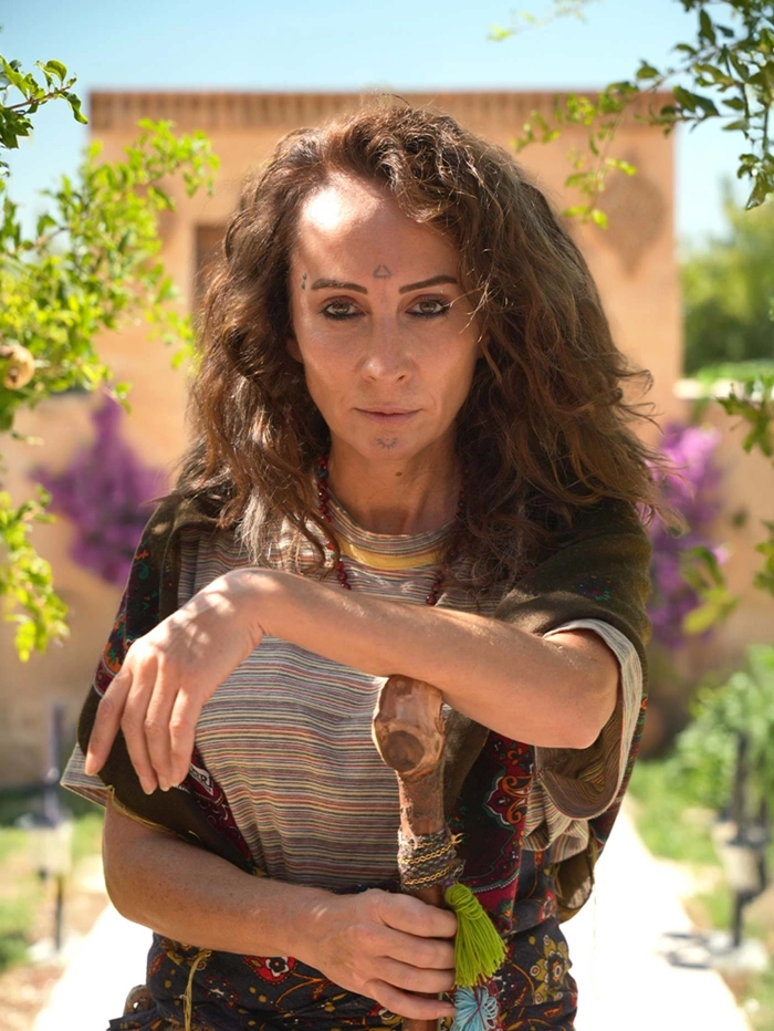 Main Cast of Halef: Characters and Their Stories