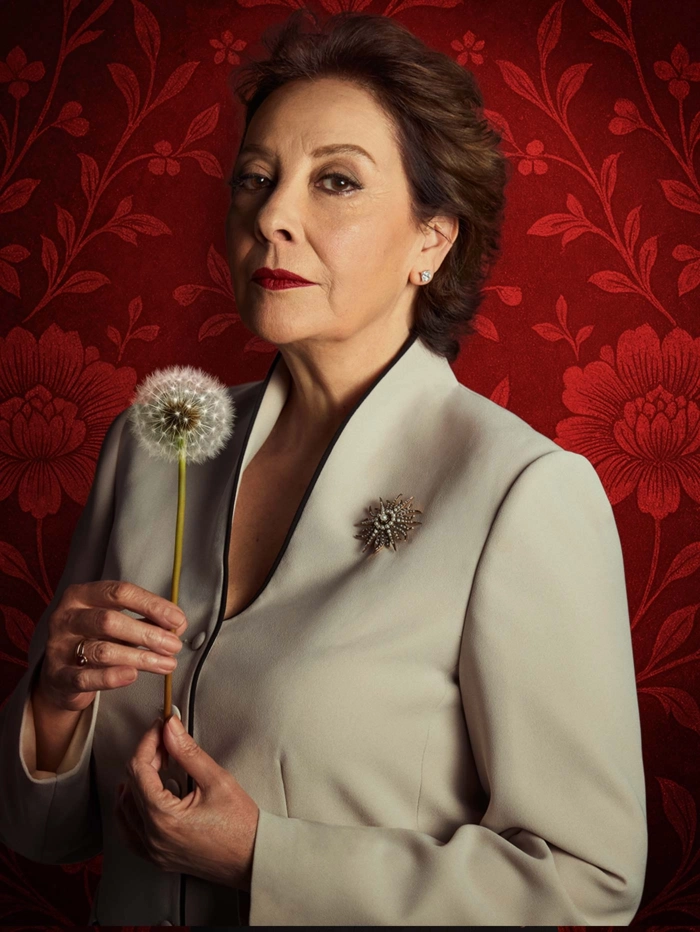 Kıskanmak Cast: The Faces Behind the New Drama Kıskanmak Cast: The Faces Behind the New Drama