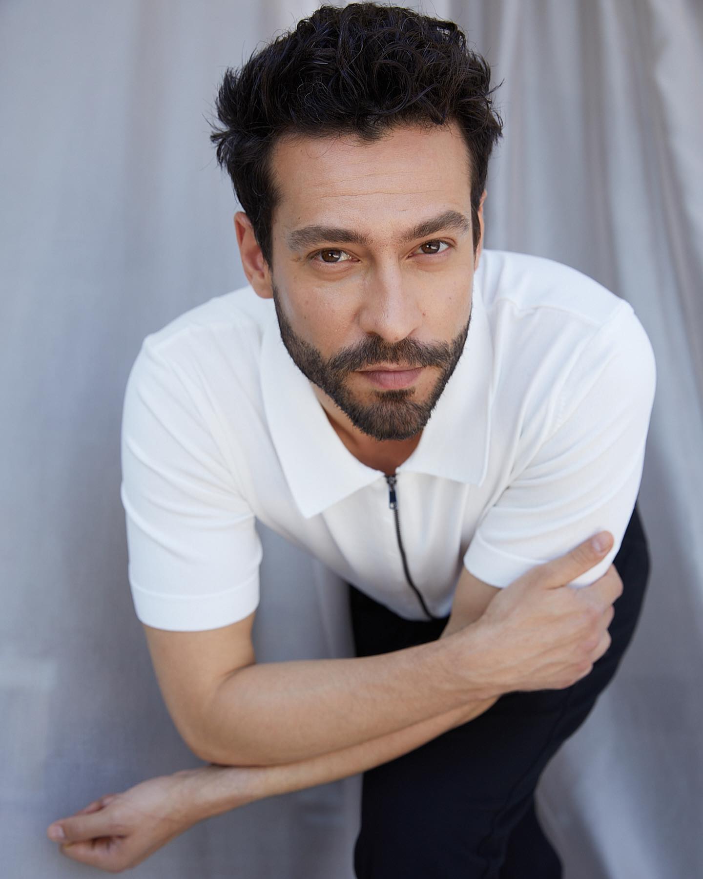 Ekin Koç and İlayda Alişan to Lead the New Series Serseri Aşıklar Ekin Koç and İlayda Alişan to Lead the New Series Serseri Aşıklar