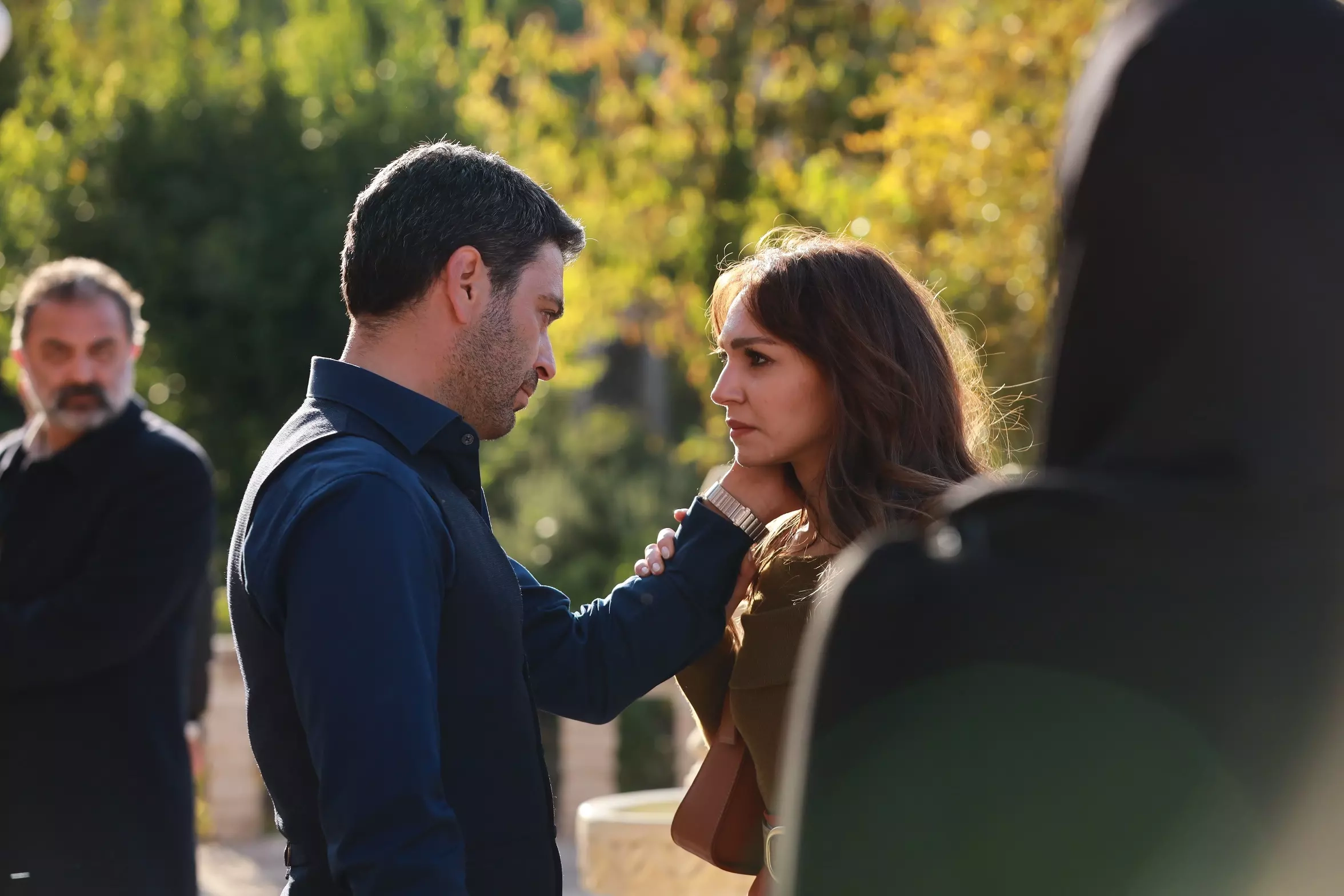 Uzak Şehir Episode 3 Summary