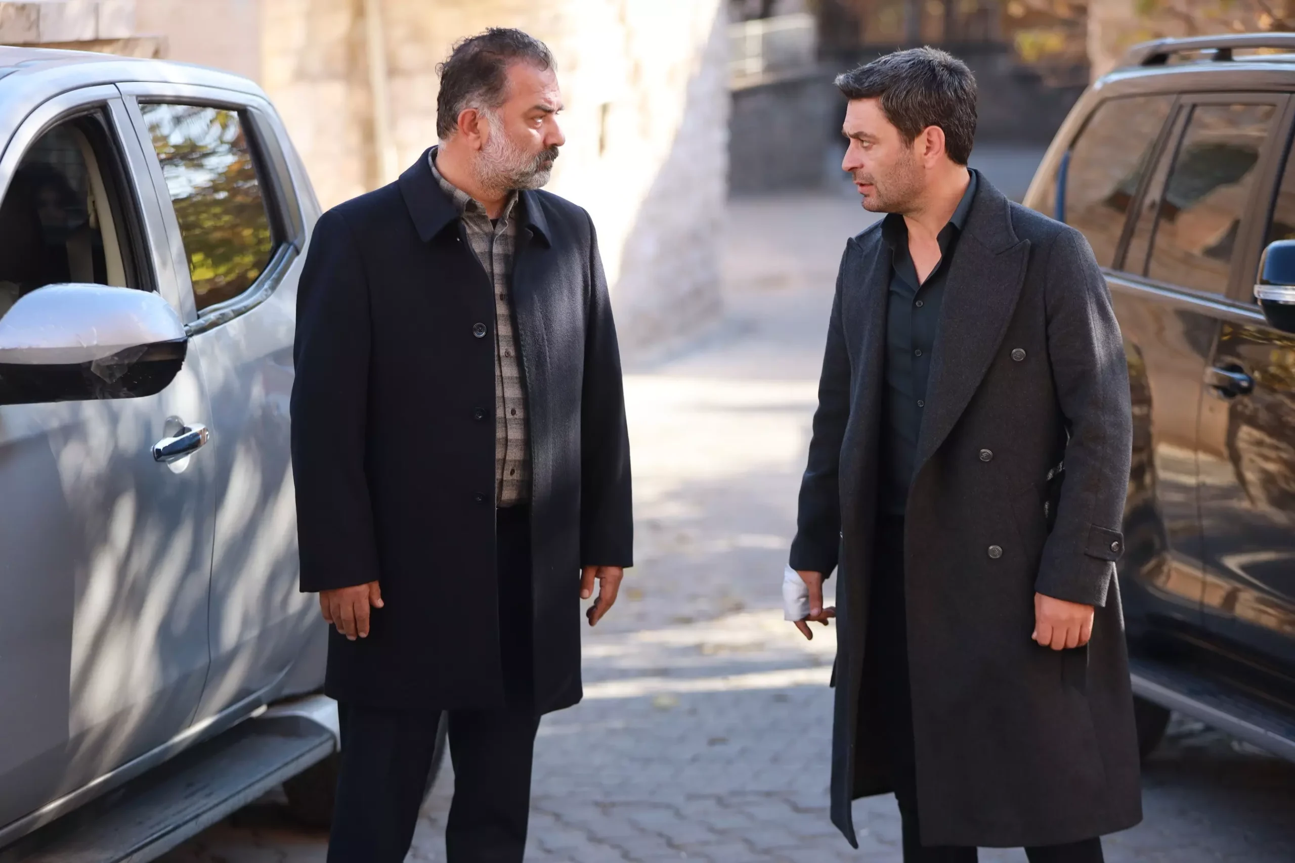 Uzak Şehir Episode 6 Summary