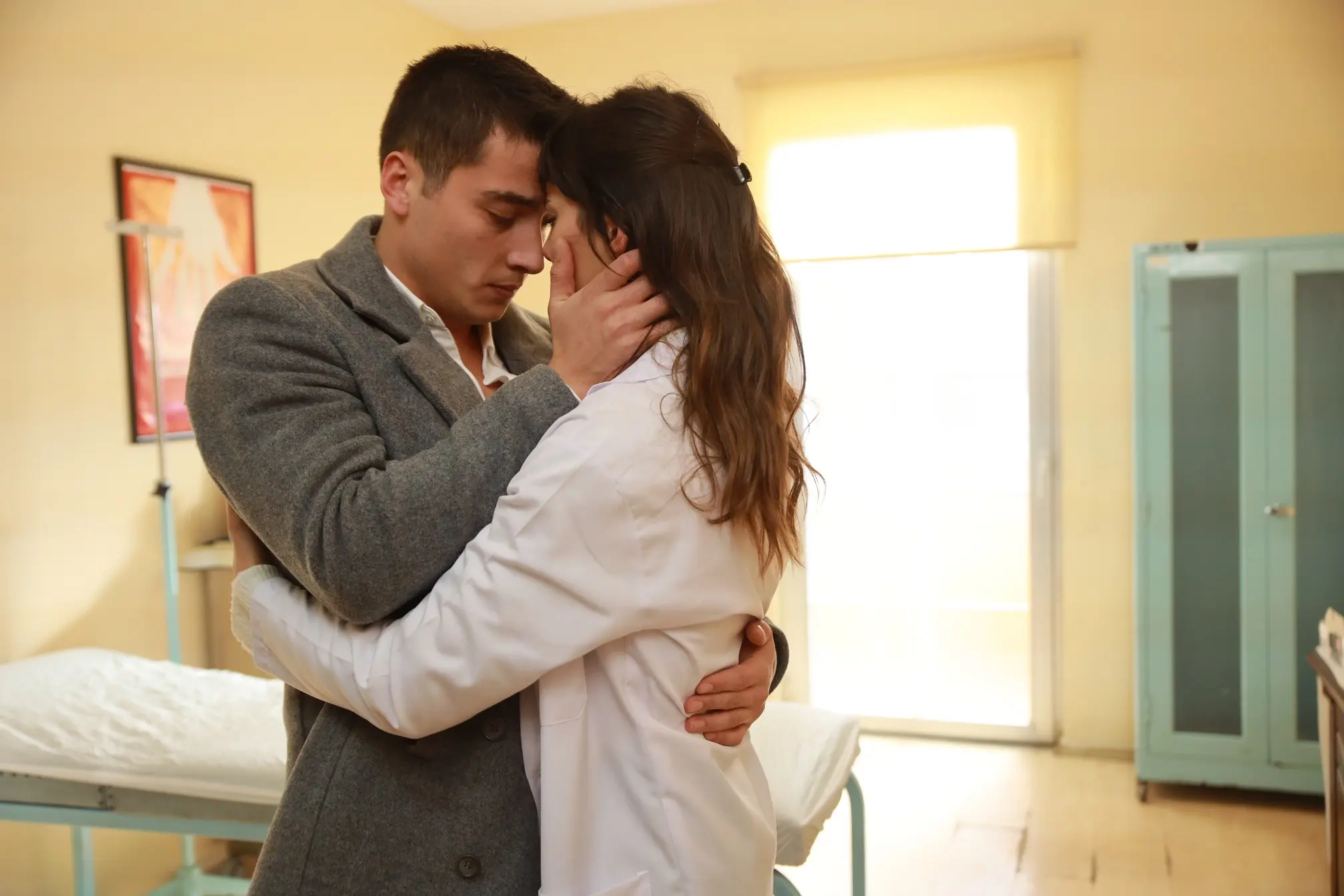 Uzak Şehir Episode 9 Summary