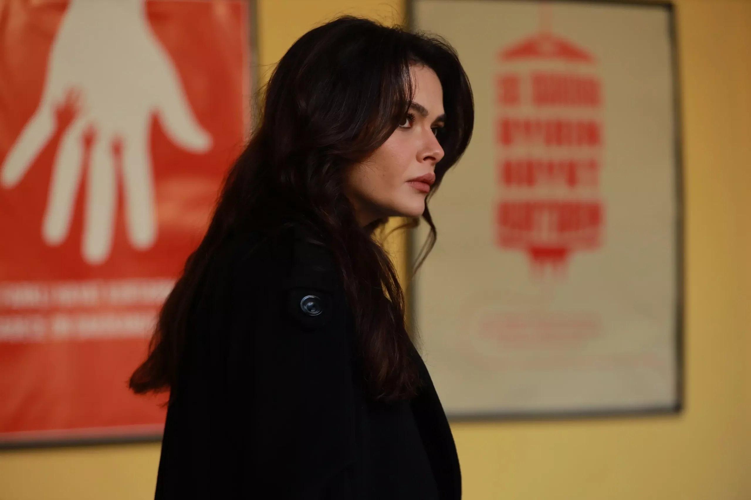 Uzak Şehir Episode 10 Summary