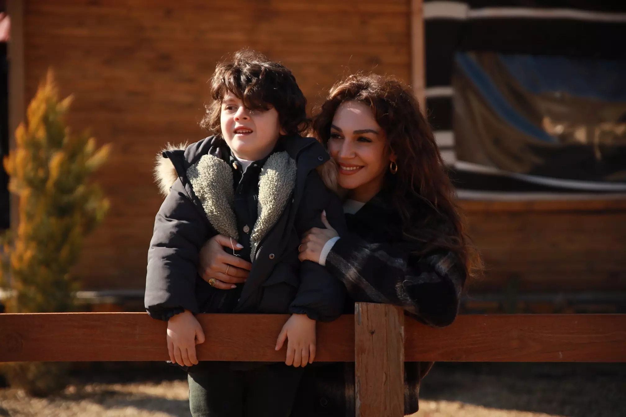 Uzak Şehir Episode 11 Summary