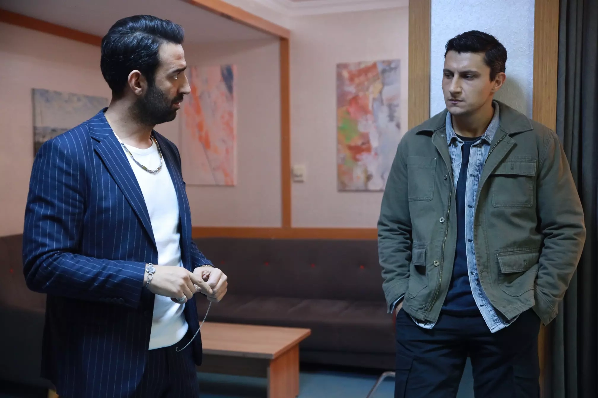 Uzak Şehir Episode 12 Summary