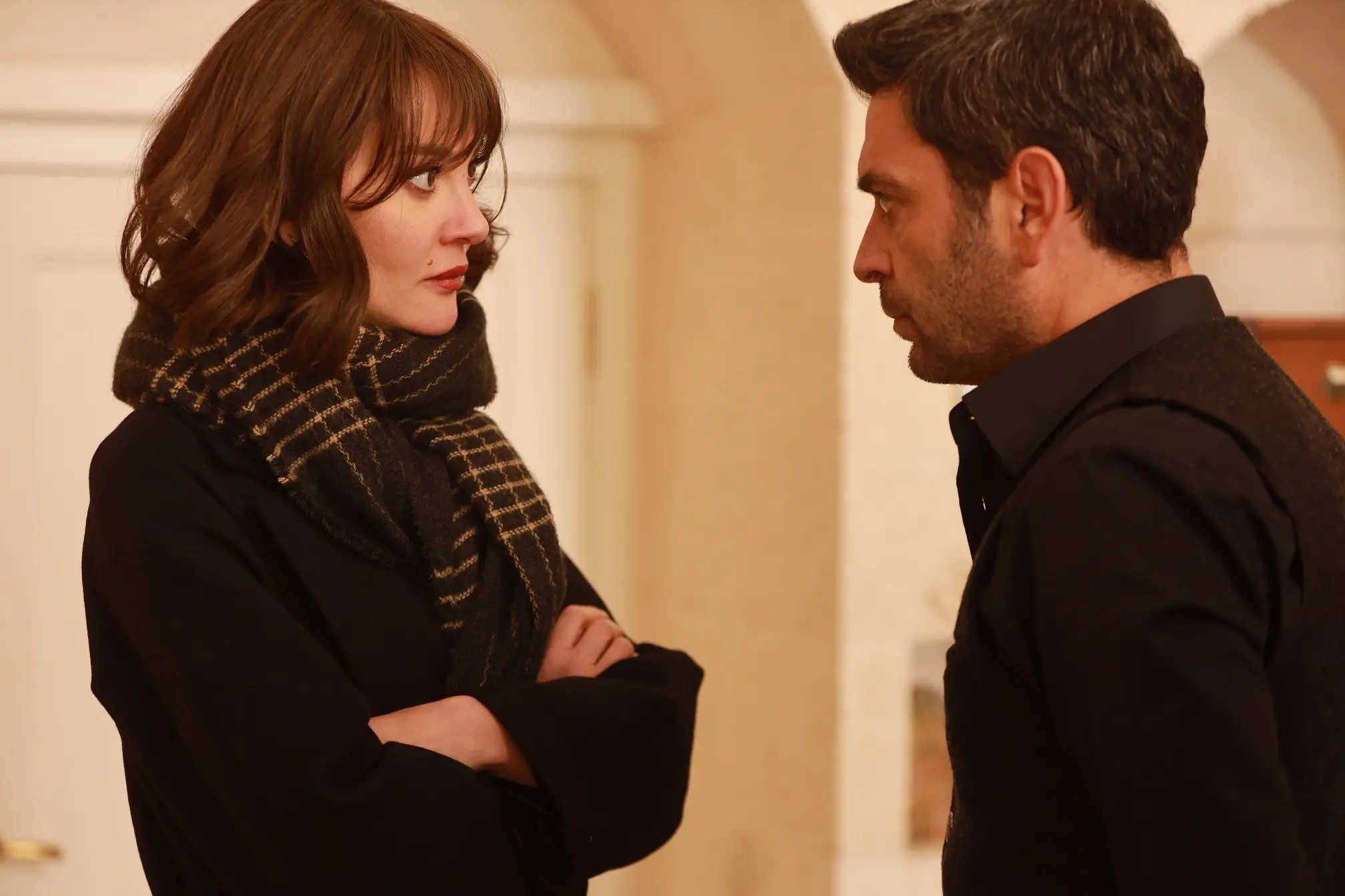 Uzak Şehir Episode 12 Summary