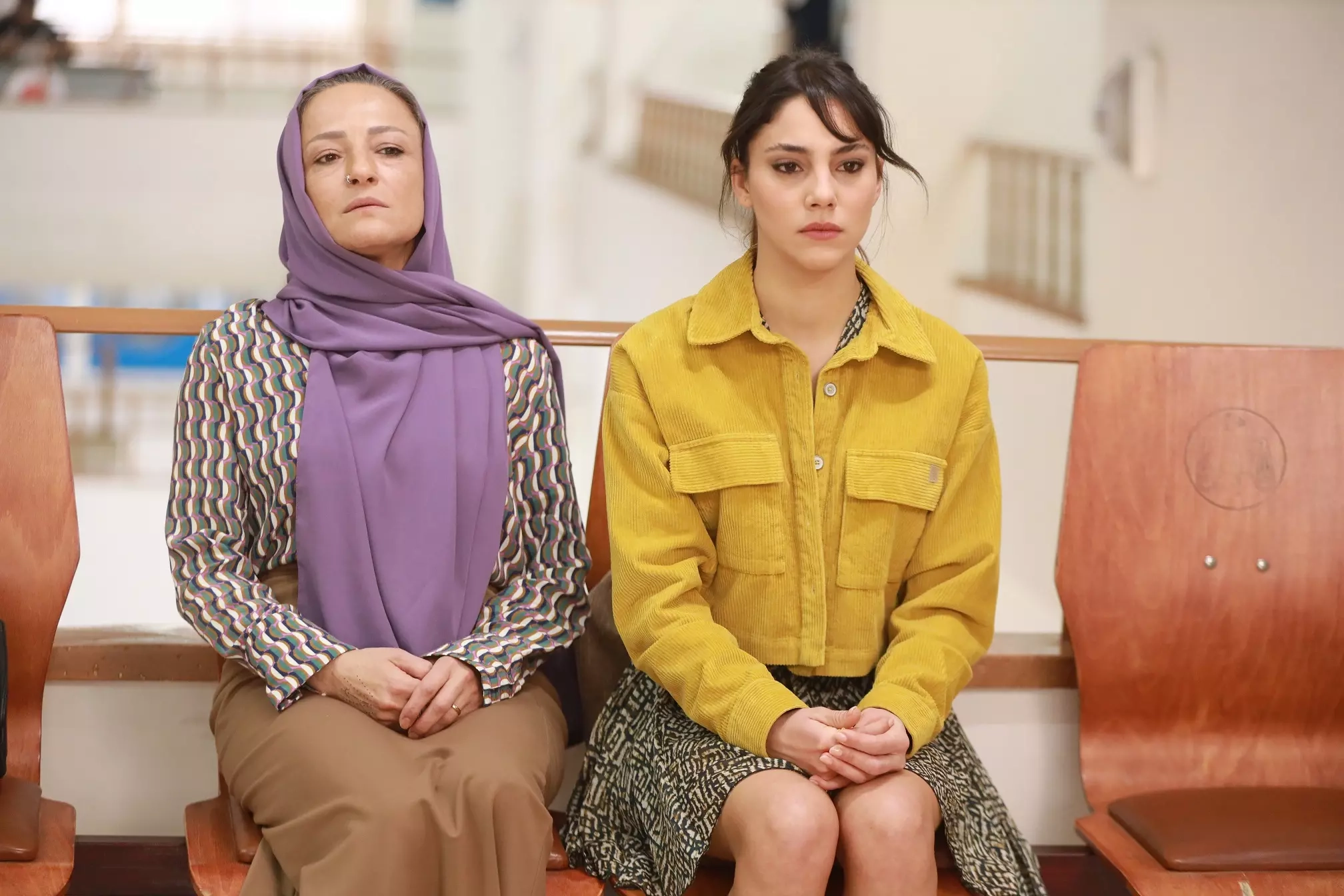 Uzak Şehir Episode 12 Summary