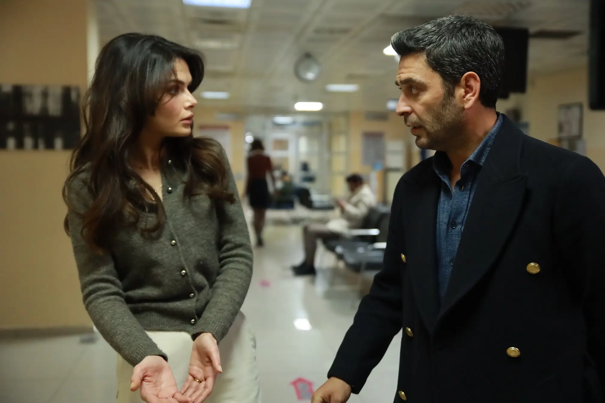 Uzak Şehir Episode 13 Summary Uzak Şehir Episode 13 Summary