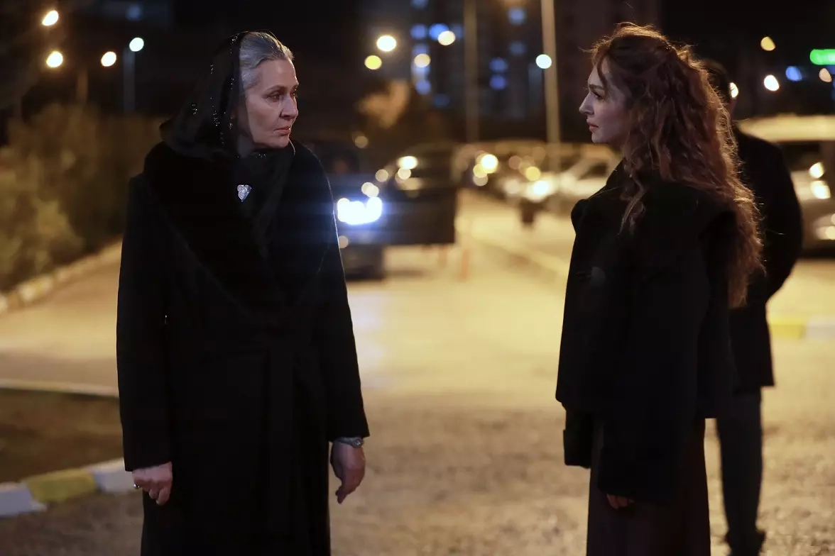 Uzak Şehir Episode 14 Summary