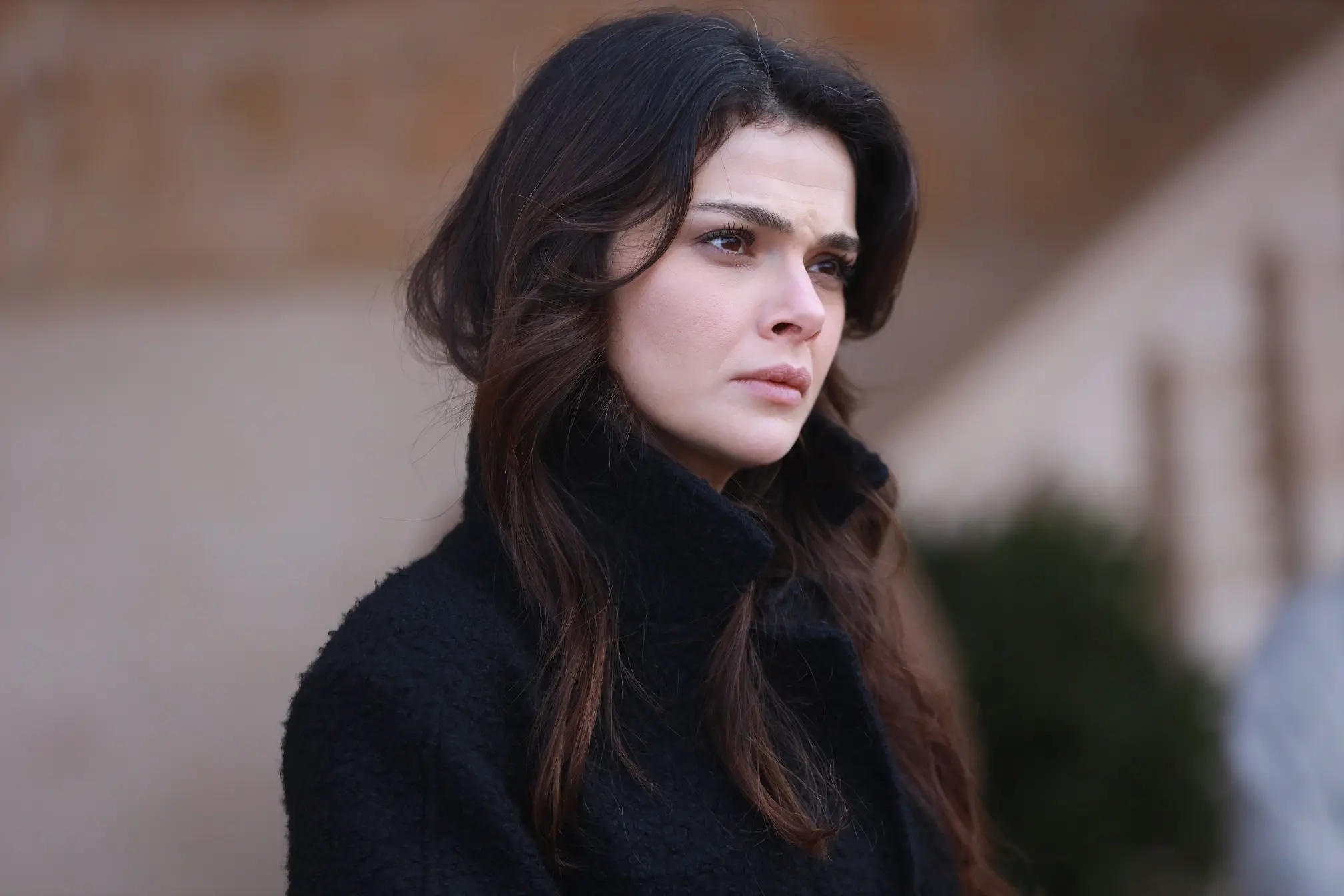 Uzak Şehir Episode 15 Summary