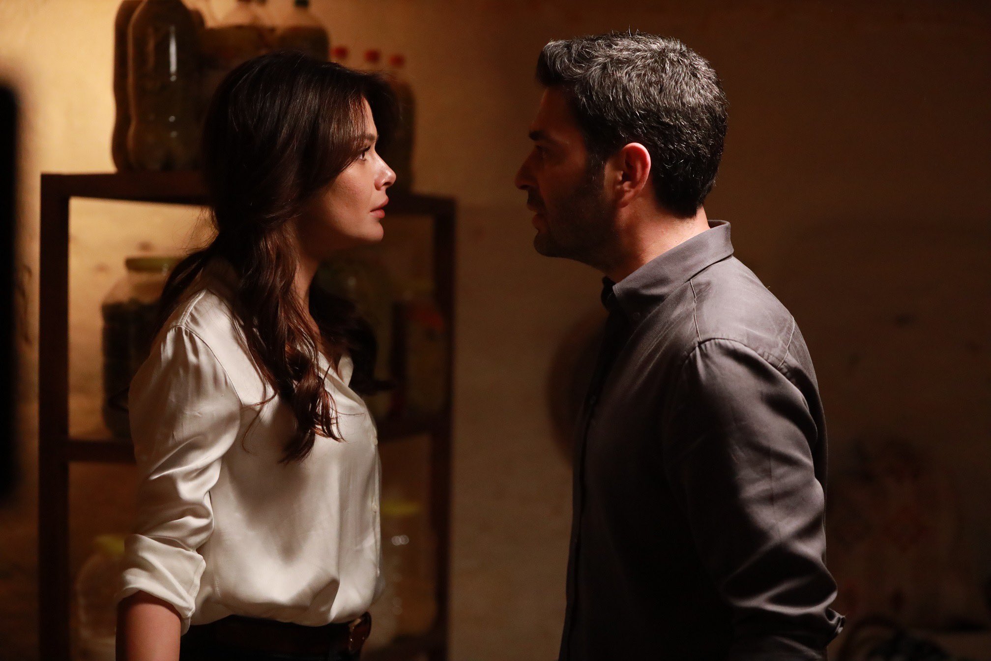 Uzak Şehir Episode 1 Summary