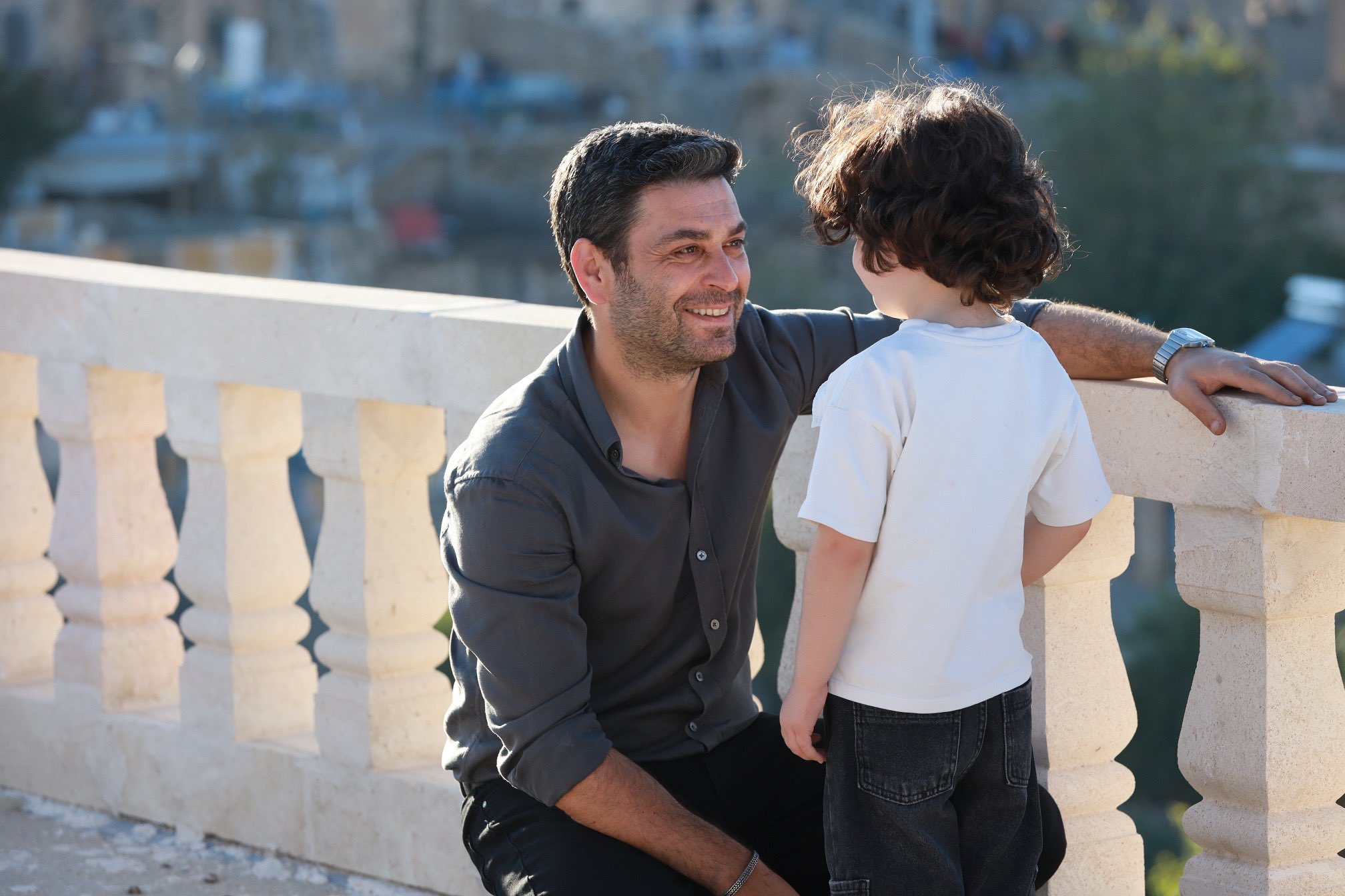 Uzak Şehir Episode 1 Summary