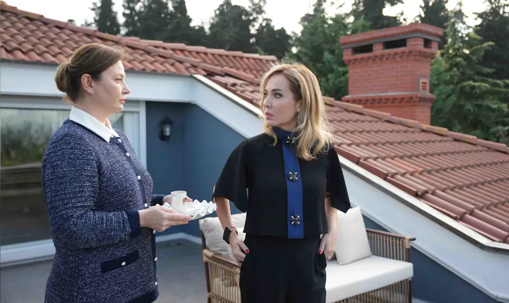 Sevdiğim Sensin Episode 1 Summary