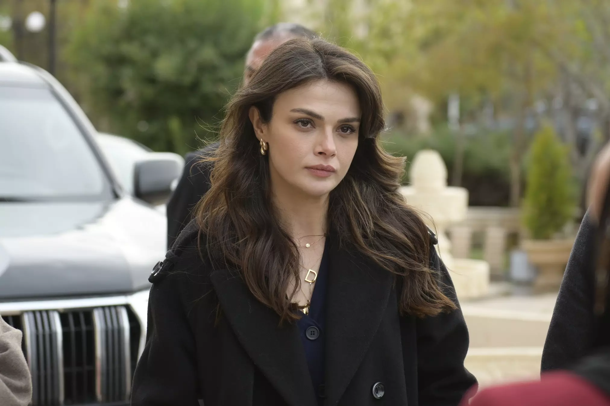 Uzak Şehir Episode 22 Summary