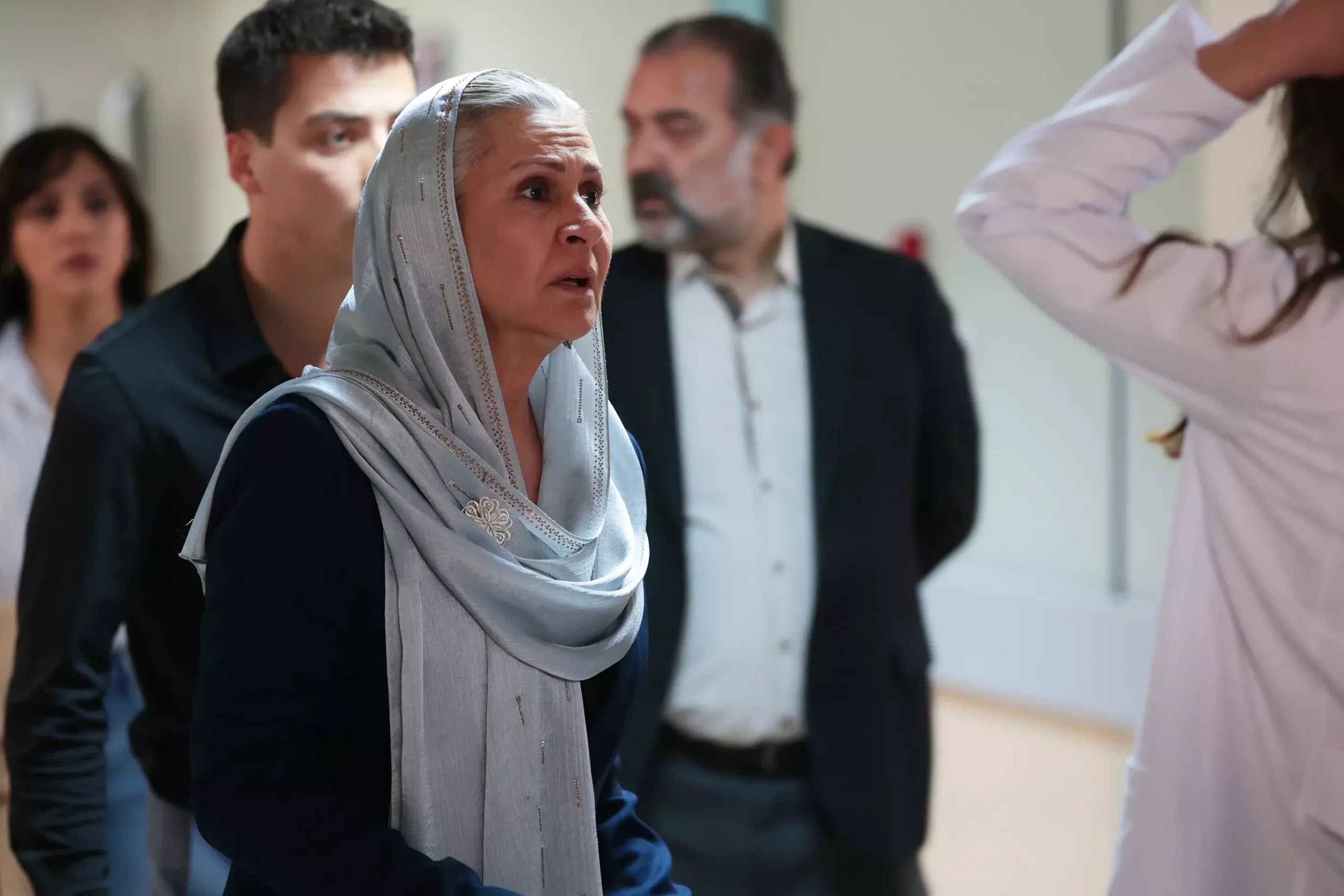 Uzak Şehir Episode 23 Summary