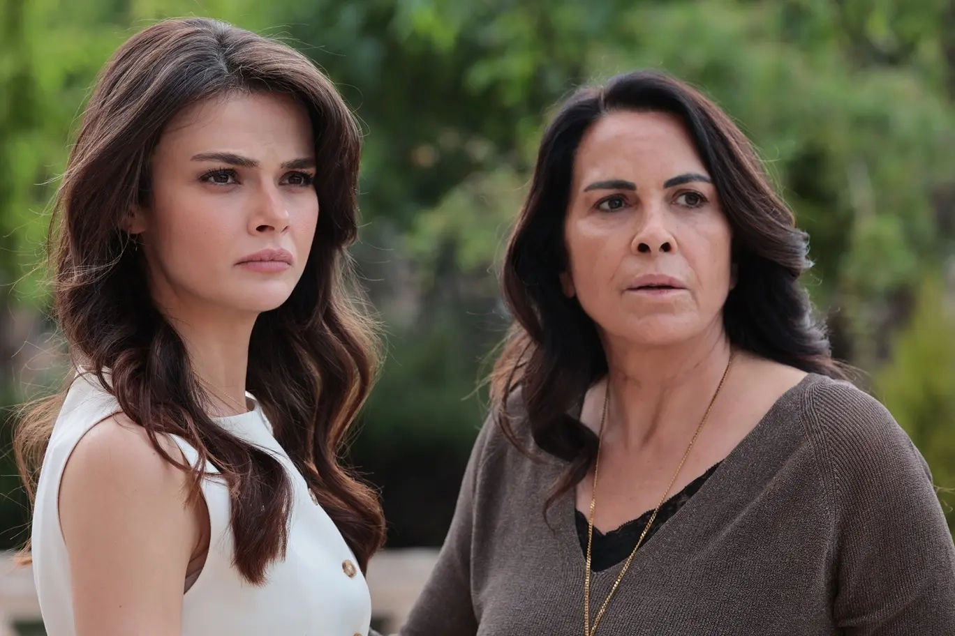 Uzak Şehir Episode 25 Summary