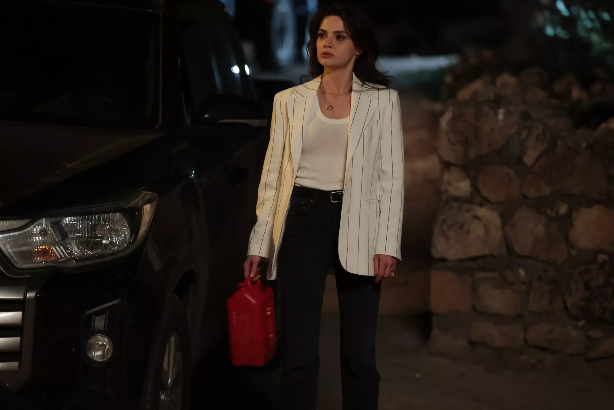 Uzak Şehir Episode 25 Summary