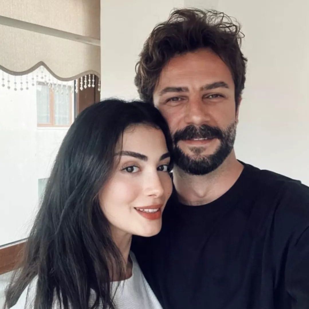 Özge Yağız Özge Yağız