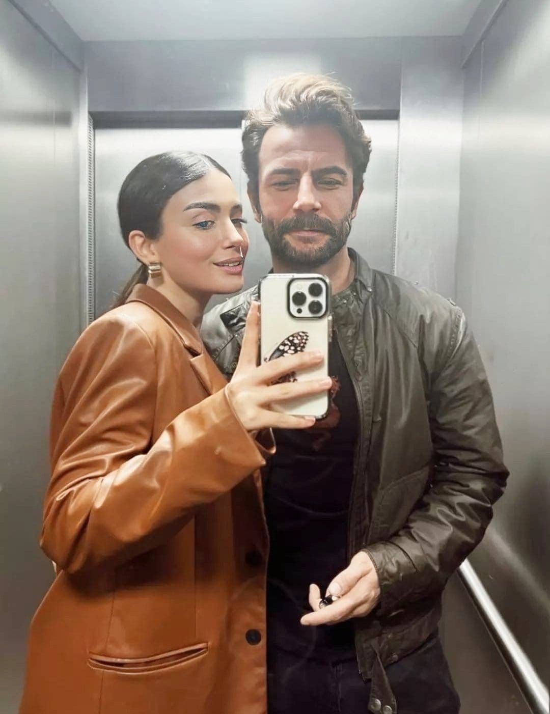 Özge Yağız Özge Yağız