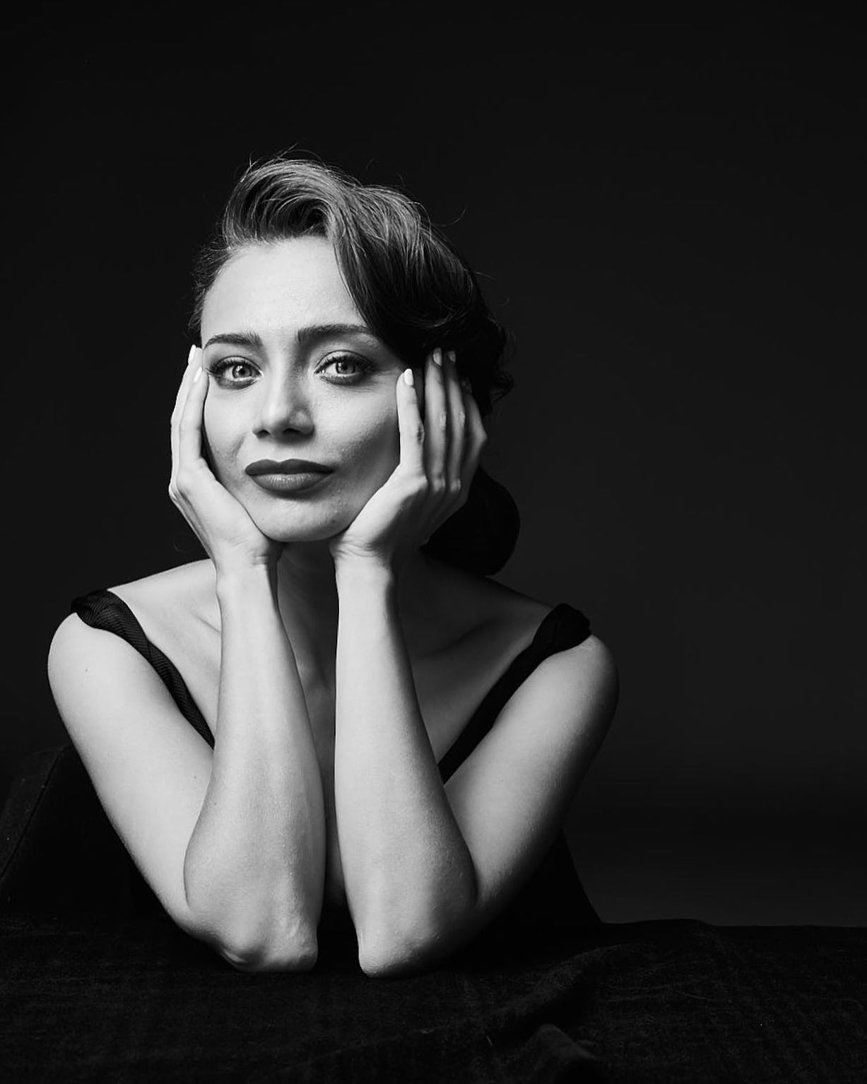 Damla Sönmez