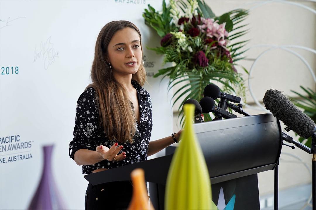Damla Sönmez