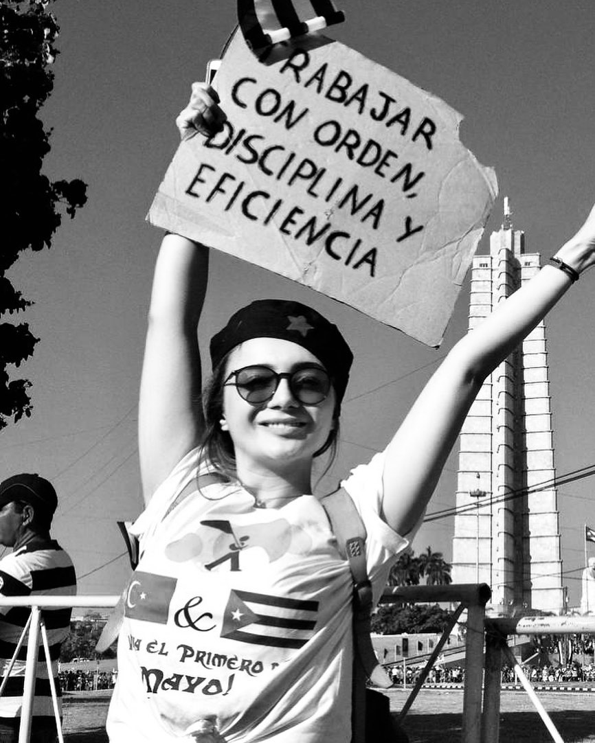 Damla Sönmez