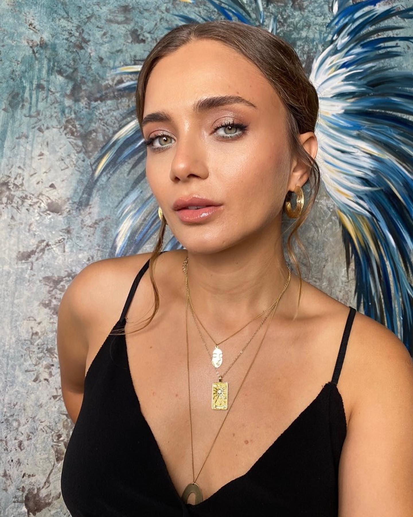 Damla Sönmez