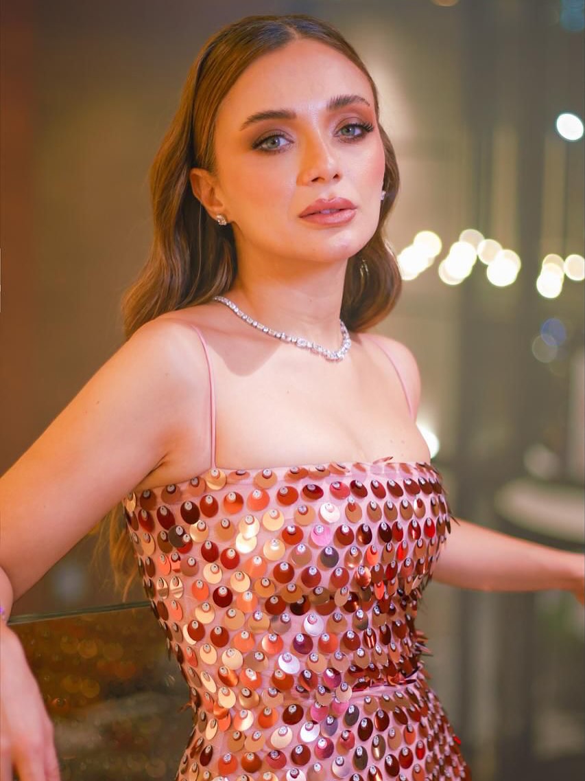 Damla Sönmez