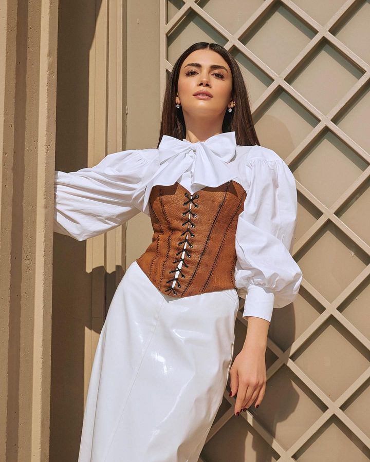 Özge Yağız Özge Yağız