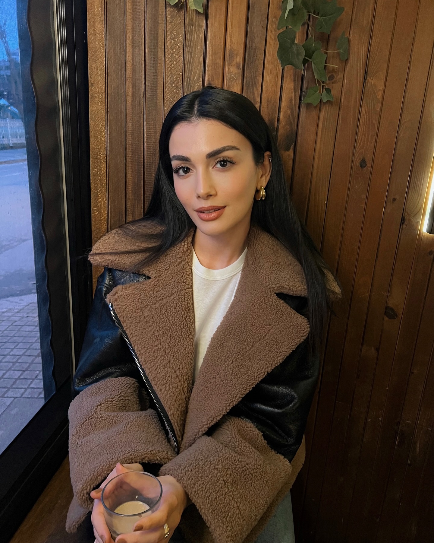 Özge Yağız Özge Yağız