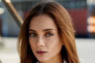 Damla Sönmez