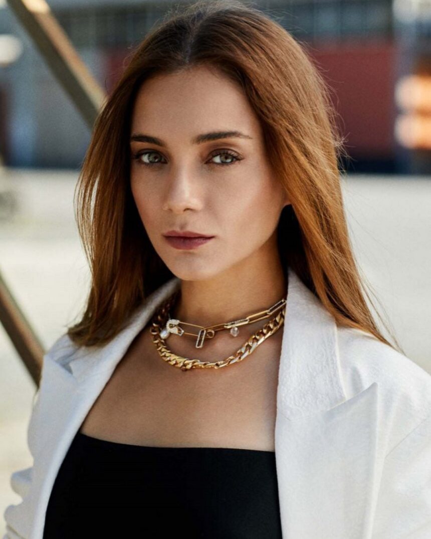 Damla Sönmez